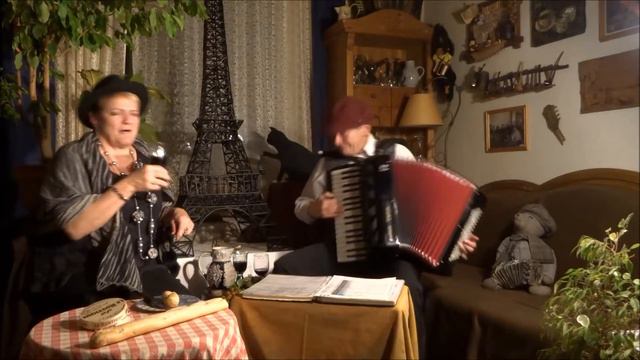 Dédé de Montmartre - Iris Valin & Leena Salo смотреть онлайн