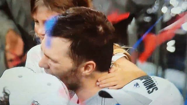 The pats get their 6th Lombardi and julian edelman gets MVP смотреть онлайн