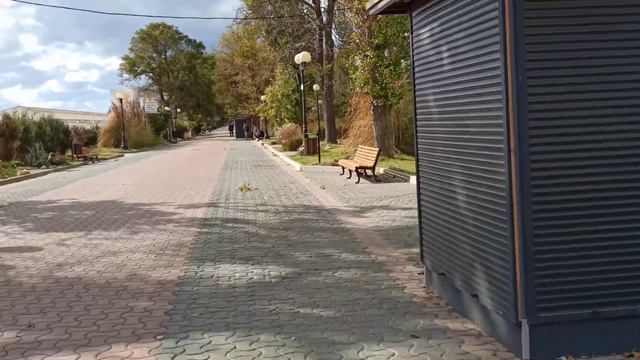 Прогуляемся по Евпатории/ +12 смотреть онлайн