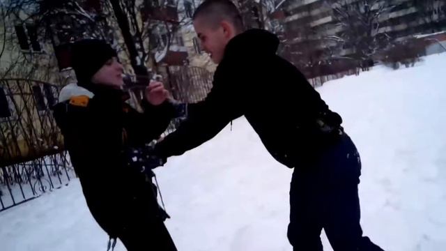 Бросок через бедро смотреть онлайн