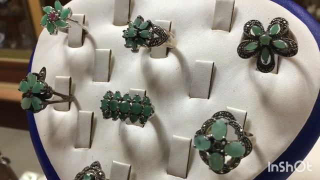 Купить украшения с изумрудом. Ювелирные украшения с изумрудом в серебре. Украшения с хризопразом смотреть онлайн
