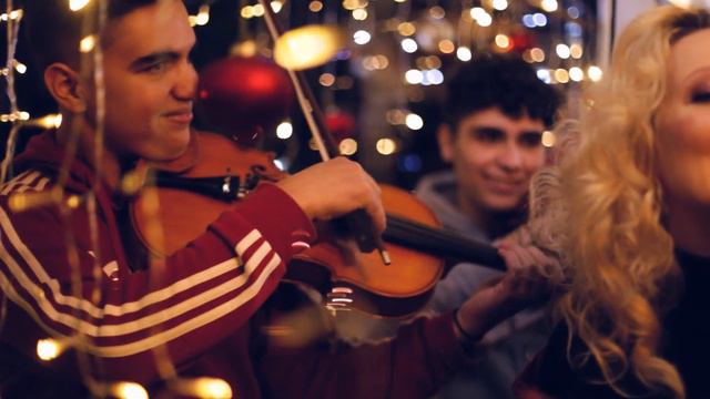 Silver Bells #christmas #joy #silverbells смотреть онлайн