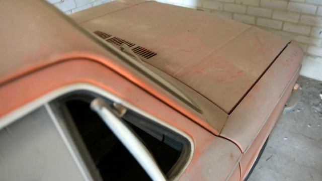 Нашли НОВЫЙ Запорожец, ЗАЗ-968 МБ,100% ОРИГИНАЛ автомобил стары идеальное состояниеГод вып 1982 смотреть онлайн