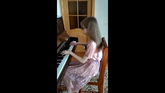 Алифанова Анастасия поздравляет ветеранов с ПРАЗДНИКОМ #75летпобеде#япомню#ягоржусь смотреть онлайн