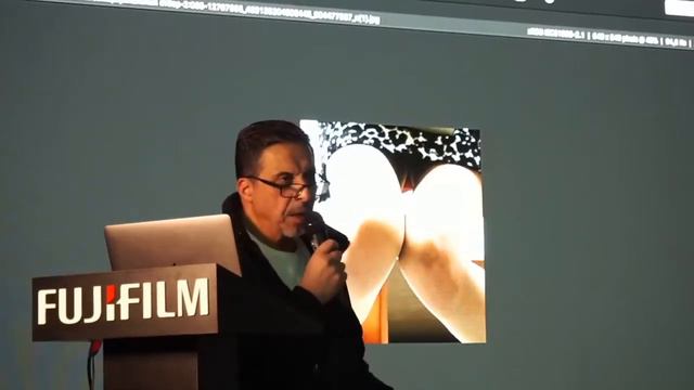 Пинхасов о проблемах съёмки на улице Fujifilm Photoday SPb смотреть онлайн