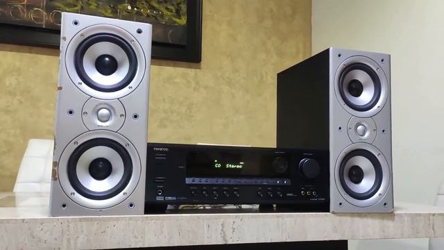 POLK AUDIO MONITOR 40 Y ONKYO TX-SR503 смотреть онлайн