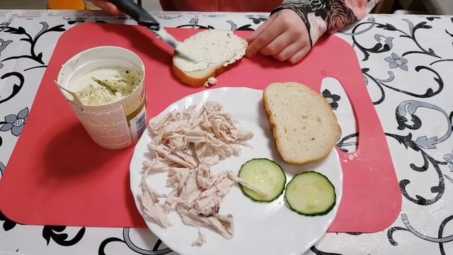 Back to school / Lunch box / Снова в школу смотреть онлайн
