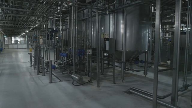 Как делают йогурты Viola | День на производстве смотреть онлайн