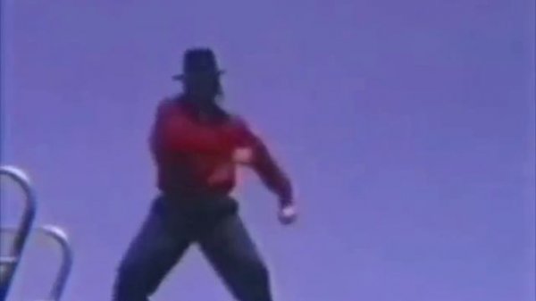 Майкл Джексон...