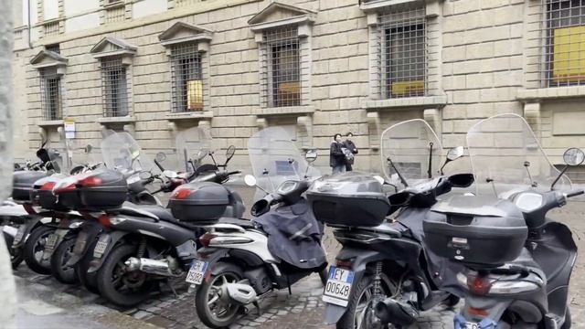 ВЛОГ ИЗ ИТАЛИИ. ВЗЯЛ STONE ISLAND ЗА 10 ЕВРО?? смотреть онлайн