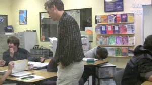 Учитель пердит прямо на уроке (пранк)