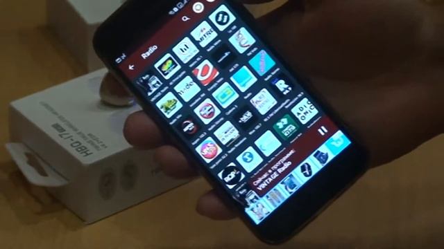 Распаковка беспроводных наушников смотреть онлайн