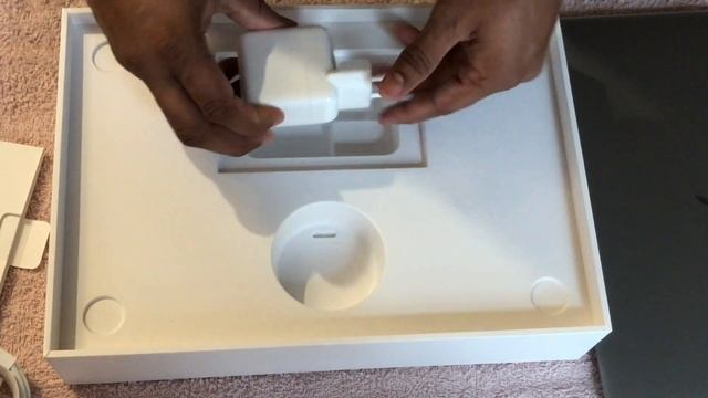 unboxing Apple‘s New MacBook Air 13 space grey смотреть онлайн