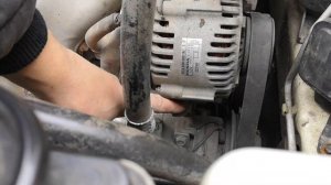 Как поменять ремень генератора, двигатель f23a. Honda Odyssey