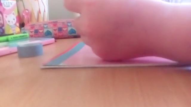 Украшаем тетрадку декоративным скотчем смотреть онлайн