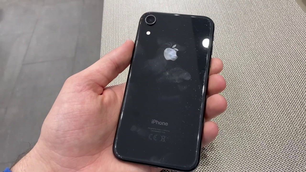 iPhone XR год эксплуатации БЕЗ ЧЕХЛА И БЕЗ СТЕКЛА ЧТО С НИМ СТАЛО?! смотреть онлайн