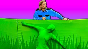 Экстремальные КАМУФЛЯЖНЫЕ Прятки От Охраны Ночью в Парке Развлечений