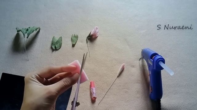 #DIY Sweet Pea Felt Flower Tutorial - How to Make Felt Sweet Pea Flowers смотреть онлайн