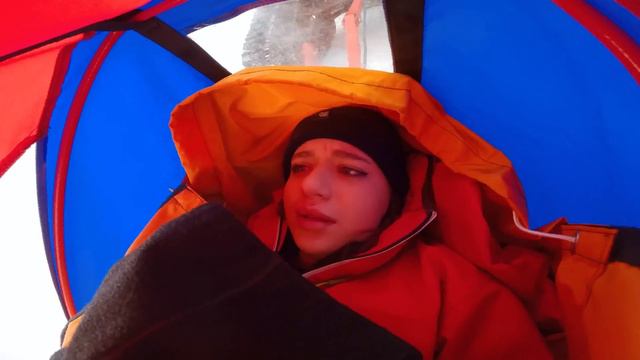 ANGAJAT LA SALVAMONT (La Munca: S2, Ep. 5) смотреть онлайн
