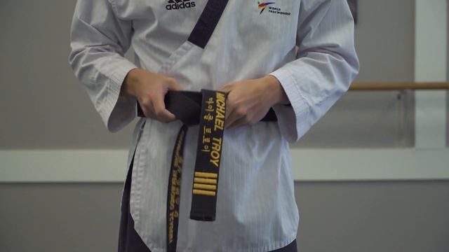 How to Tie a Taekwondo Belt смотреть онлайн