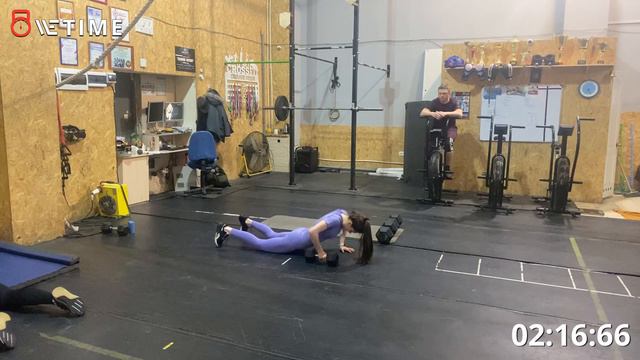 Виктория Зеленская. Отбор на CrossFit Berloga Throwdown '23. Комплекс 1, категория B смотреть онлайн