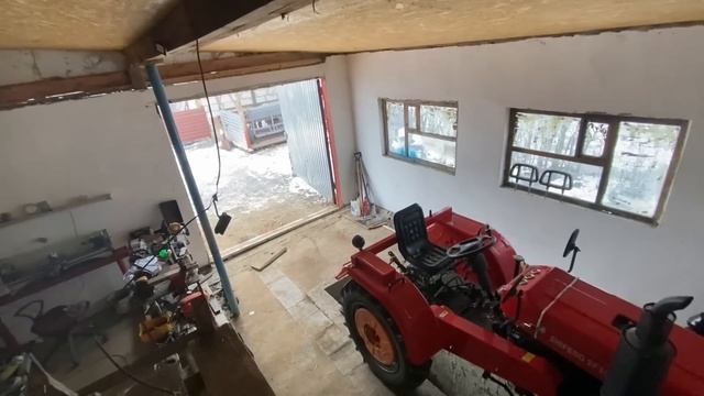 Привезли лес. Получил посылку.