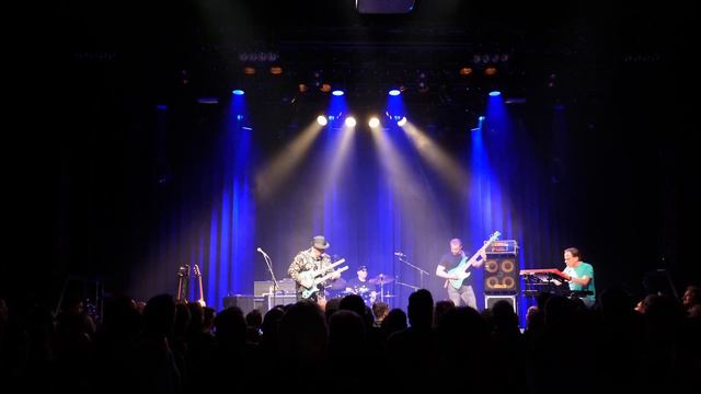 FRANK GAMBALE ALL-STAR BAND "Foreign Country" Live at Boerderij, Netherlands 3.12.22 смотреть онлайн