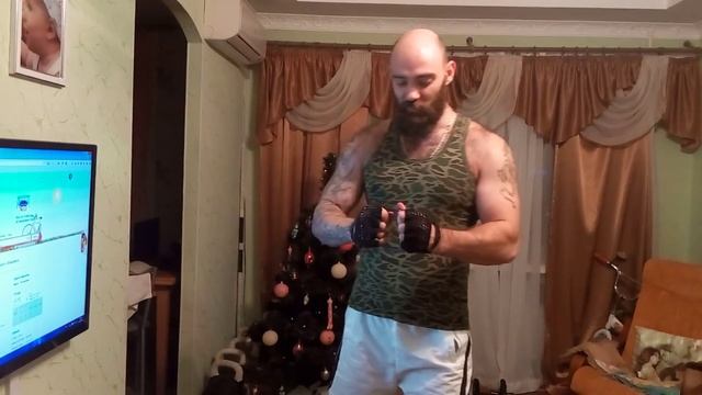 Денис Пахомов. Железное кольцо для "Слабачей" смотреть онлайн