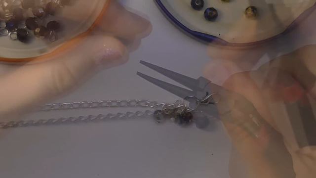 DIY Шикарный браслет и серьги из стеклянных бусин. Мастер класс \ Bracelet and earrings of beads смотреть онлайн