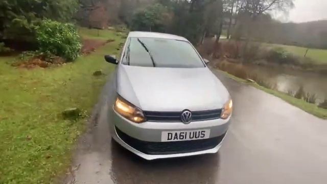 Volkswagen Polo 1.2 S 5dr (a/c) смотреть онлайн
