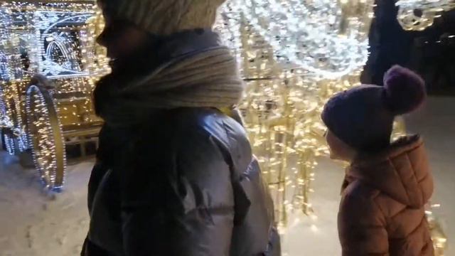 НА ПРОГУЛКЕ ВСТРЕТИЛИ АРКАШУ!! КУДА ПРОПАЛ ЛЁША?! смотреть онлайн