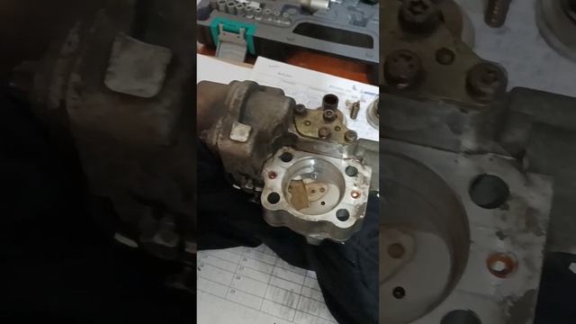 Реставрация насоса высокого давления 4g64 Mitsubishi Chariot 1998г. смотреть онлайн