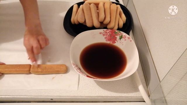 Самый нежный десерт который Вы когда-либо пробовали! Рулет тирамису! смотреть онлайн