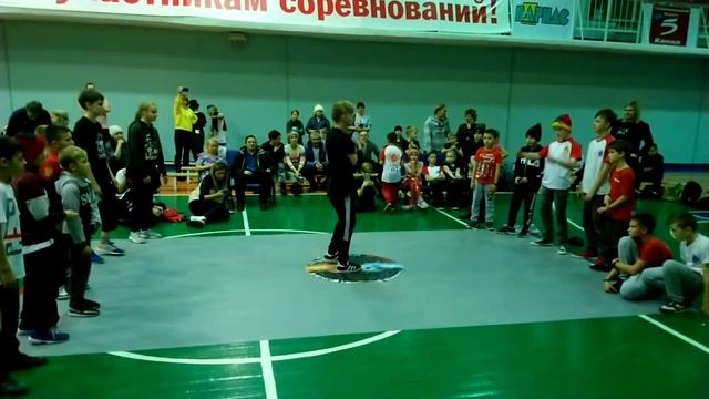 Crew vs Crew kids #1.1 [тай брейк] Ачинск - Канск (Восточная ЖАРА 2019) смотреть онлайн