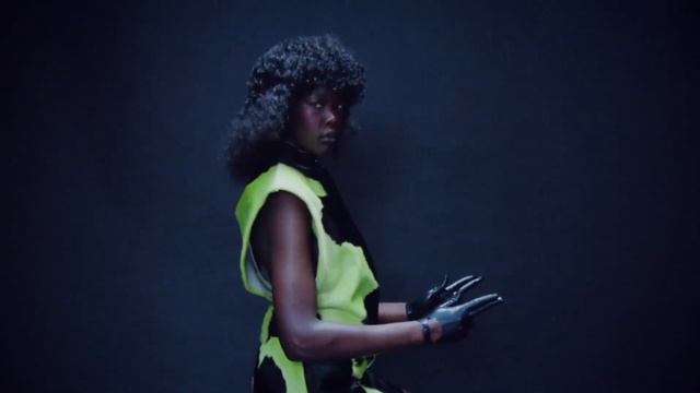 Fashion Film by Gabriel Moses for New Currency Ft Mowalola смотреть онлайн