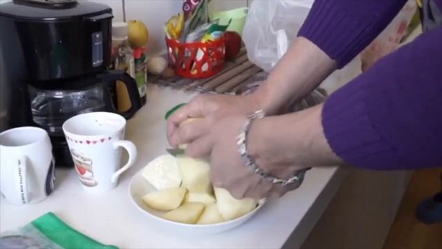 Китайские пельмени VS Украинские вареники смотреть онлайн