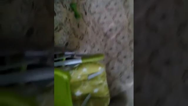 первое видео. УПС, села зарядка! смотреть онлайн