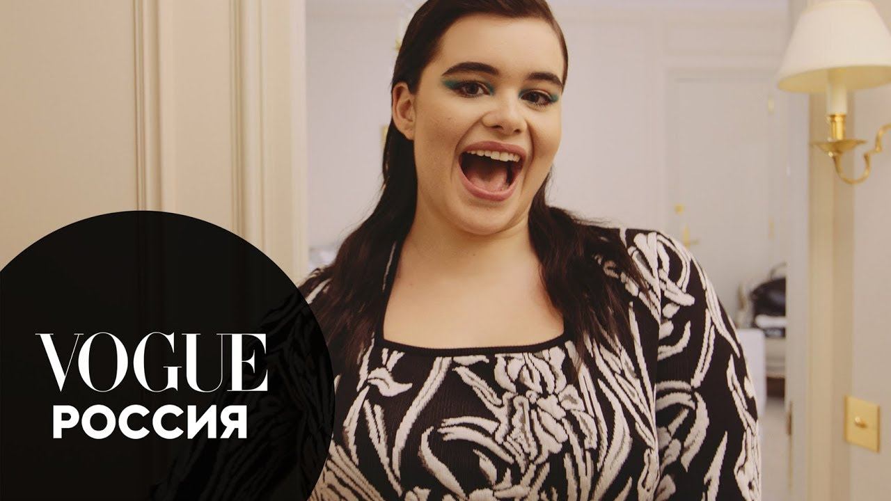 Барби Феррейра на Неделе моды в Париже | Vogue Россия смотреть онлайн