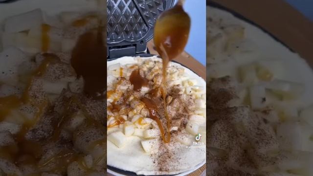 Caramel Apple Pie Recipe смотреть онлайн