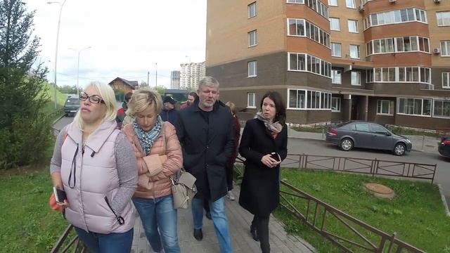 Инспекция ЖК Зеленые Аллеи с руководством ГК "МИЦ" (вопросы и ответы) смотреть онлайн