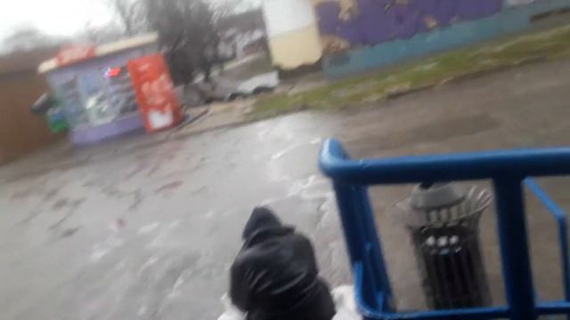 Кривой Рог Бомж Синее АТБ Восточный 2 Кривой Рог. смотреть онлайн