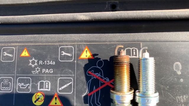 Замена свечей на моторе Nissan / Ниссан HR16DE / H4M: Vesta,Xray,Captur,Duster,Arkana