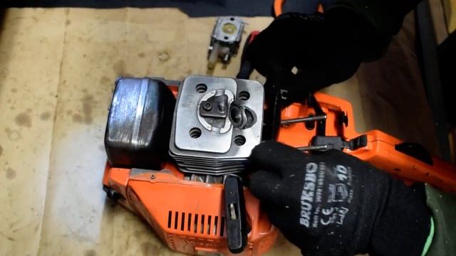 Carburettor plate installation | Husqvarna 44 chainsaw смотреть онлайн
