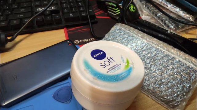 Смартфон Xiaomi не включается Не реагирует на кнопку включения смотреть онлайн