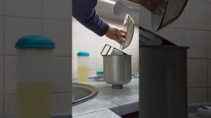 Выпекание хлеба в хлебопечке Gorenje BM910WII (часть 1. Замес)