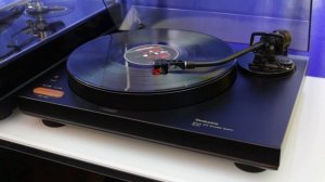 Проигрыватель винила Technics SL-01 (2)
