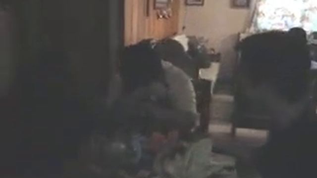 Cheng Kuang- New Year sa family Delos Boritos смотреть онлайн