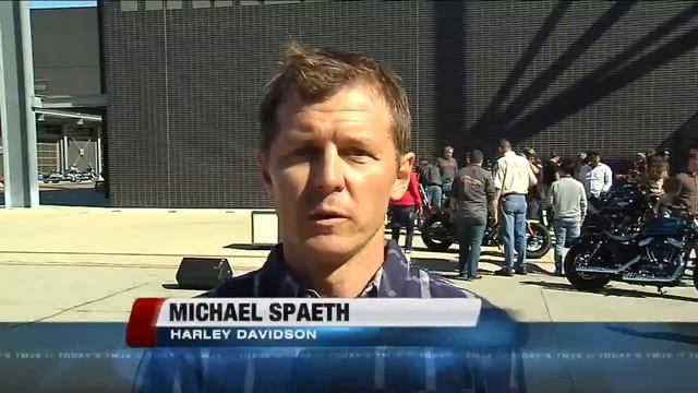 Harley-Davidson unveils 2016 model year lineup смотреть онлайн