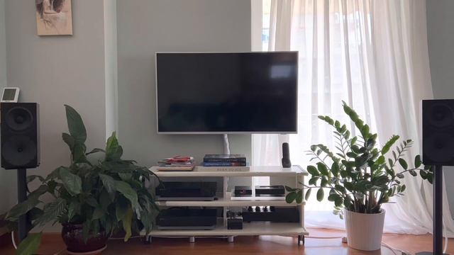Buchardt s400 mkii & IOTAVX stack - Chantal Chamberland - Beautiful Life смотреть онлайн