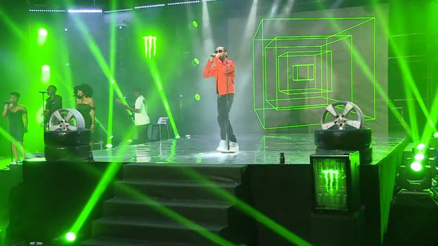 Phyno - Monster Live Performance смотреть онлайн